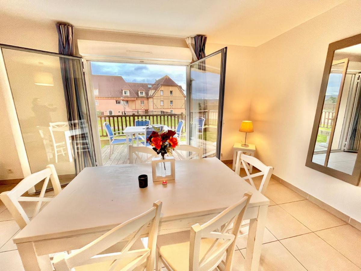 Residence La Ferme De Deauville - Saint Arnoult エクステリア 写真